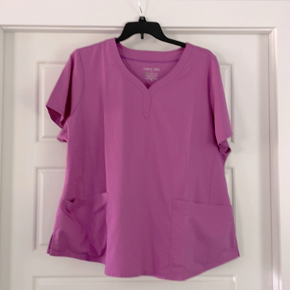Scrub top